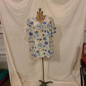 Lot of 5 scrub tops. All size XL